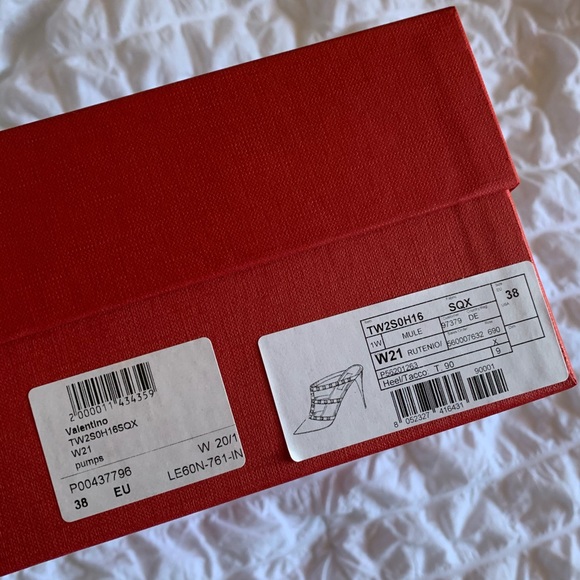 Valentino Rockstud Mules Pump - Picture 6 of 9